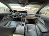 A picture of Honda Accord Sport 2014 2017 Leather interior Going for 4