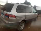 A picture of Toyota sienna baked on first body pan is available with