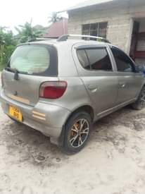 A picture of Vitz old