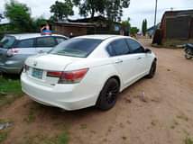 A picture of Honda Accord 2009 neatly used. Engine gear and AC .