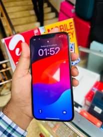 A picture of 13 pro max 512gb USA variant
