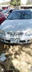 A picture of Very clean honda accord 2 doors with full AC