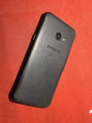 A picture of Samsung galaxy x cover 4