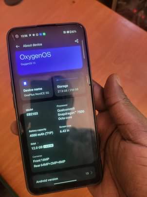 A picture of Nice original oneplus phone having 256gb internal storage 16gb ram