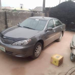A picture of Camry 2005 model untouch Engine and Gear perfect AC Super