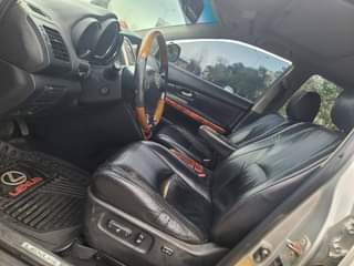 A picture of 2004 LEXUS RX330 PRICE IS 7 2 million Naria Settle