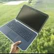 A picture of laptop dell core i7