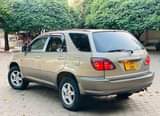A picture of TOYOTA HARRIER BEI MILIONI 15