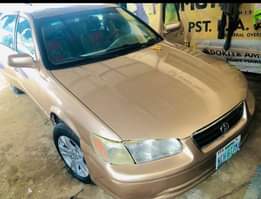 A picture of TOYOTA CAMRY TINY BIG ENGINE GEAR AC BODY OKAY PRICE