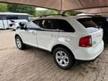 A picture of ford 2012