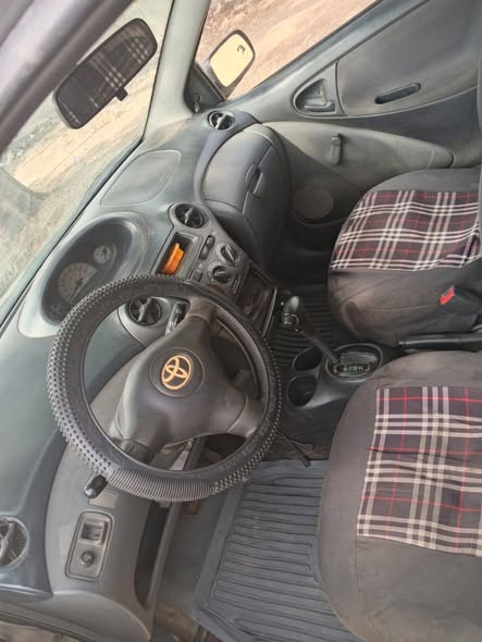 A picture of 2006 Toyota Echo