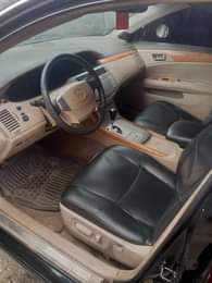 A picture of Neatly used Toyota Avalon With good and sound engine Gear