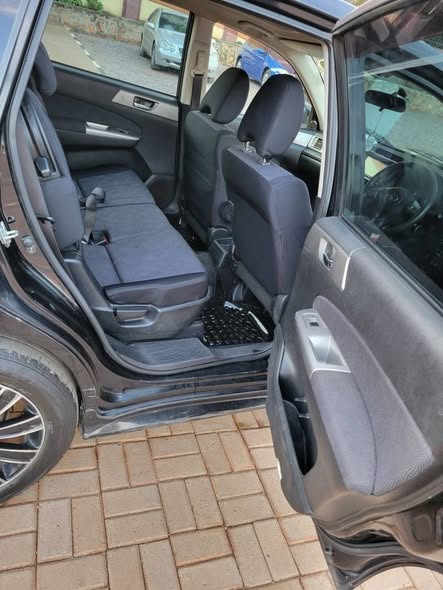 A picture of 0705 027609 Subaru exiga 18 5m negotiable