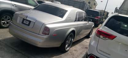 A picture of Rolls Royce for sale 08035079439 DM serious buyer only