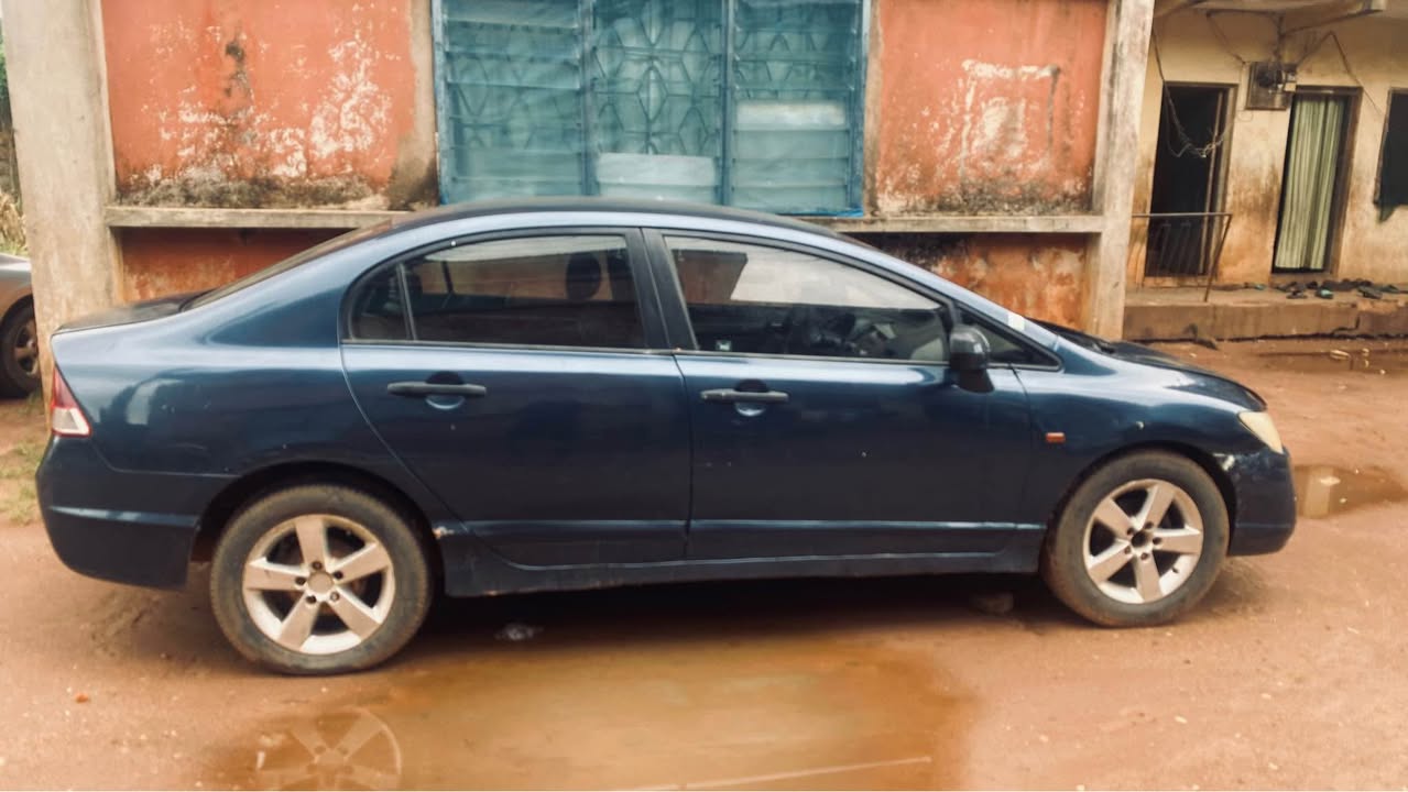 A picture of 2008 Honda civic car