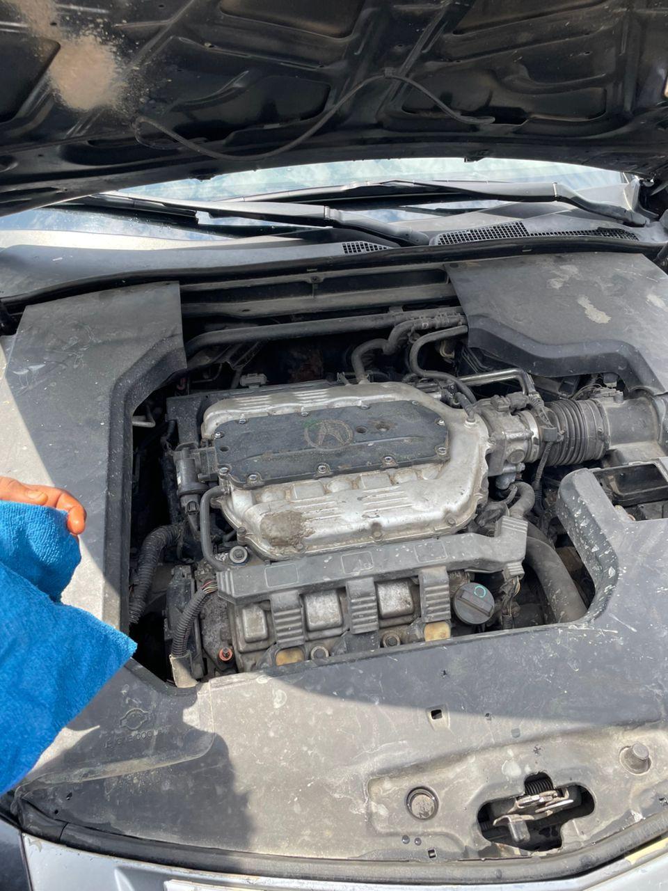 A picture of Acura TL 2012