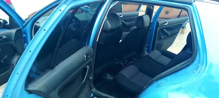 A picture of GOLF 4