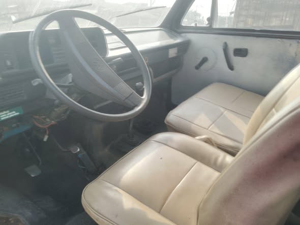 A picture of Volkswagen transporter bus 1998 buy and travel engine and gear