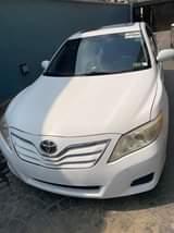 A picture of Camry LE 010 toks accident free wit direct factory paint