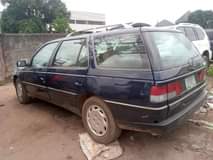 A picture of Peugeot 405