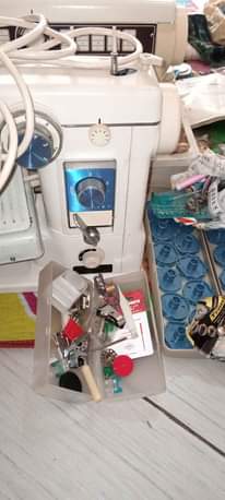 A picture of Electric sewing machine