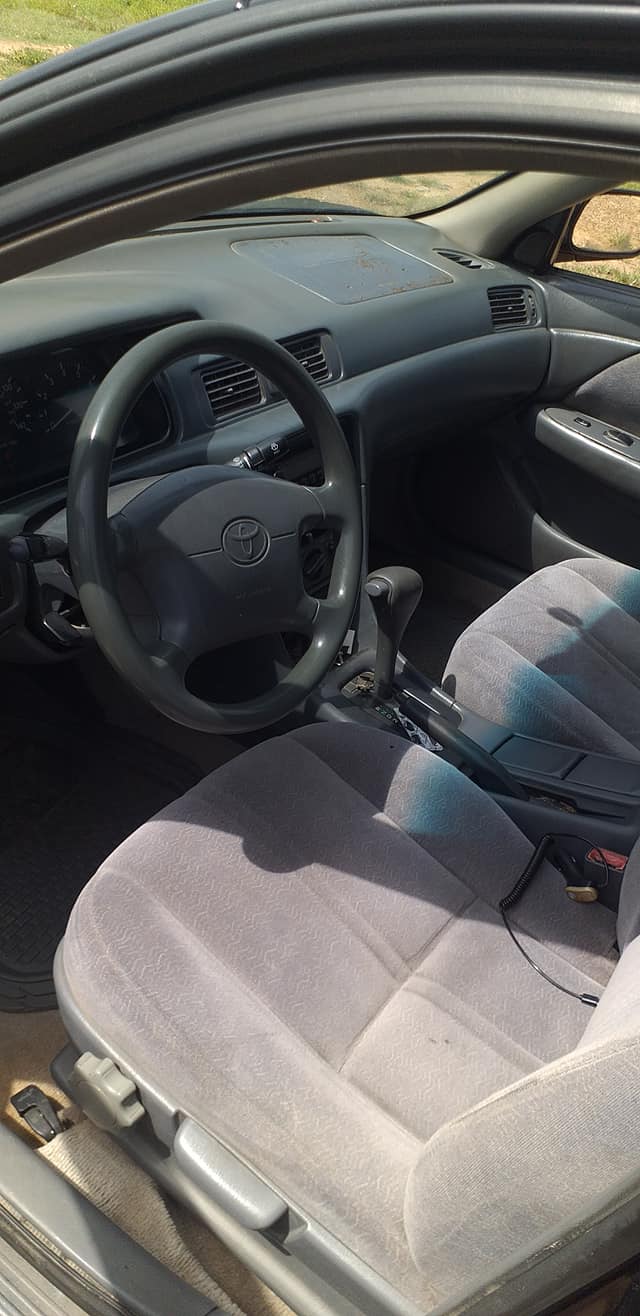 A picture of Toyota Camry 98 99