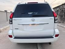 A picture of Toyota Land Cruiser Prado on sale DXV gari imetuzwa vizuri