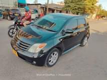 A picture of TOYOTA IST