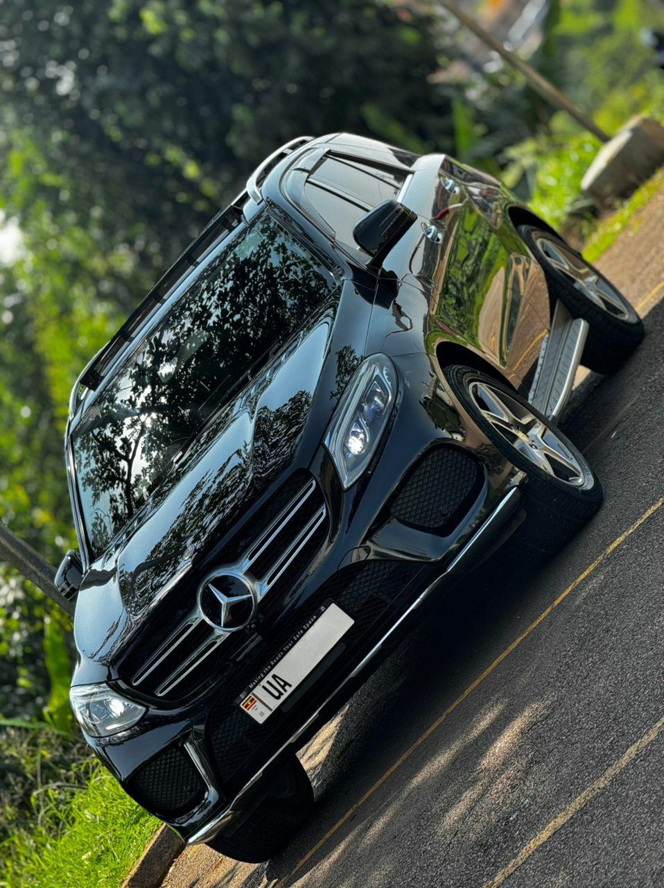 A picture of BENZ GLE