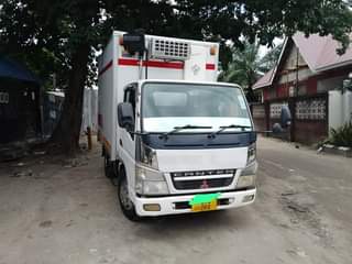 A picture of Canter ya Fridge no DHX Year 2003 Engine 4D33 Fuel