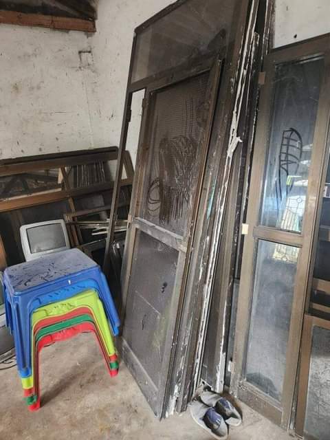 A picture of Milango ya aluminium