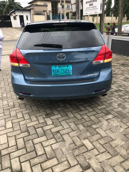 A picture of Toyota Venza