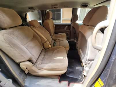 A picture of TOYOTA SIENNA