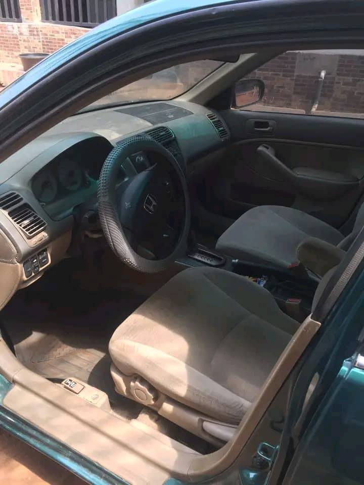 A picture of Distress sale Clean Honda civic 07059026393 