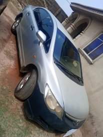 A picture of Lucky buyer 2008 Honda civic First body pan Untampered engine
