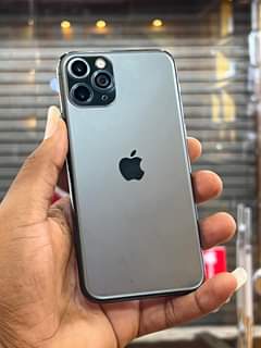 A picture of iphone 11pro used