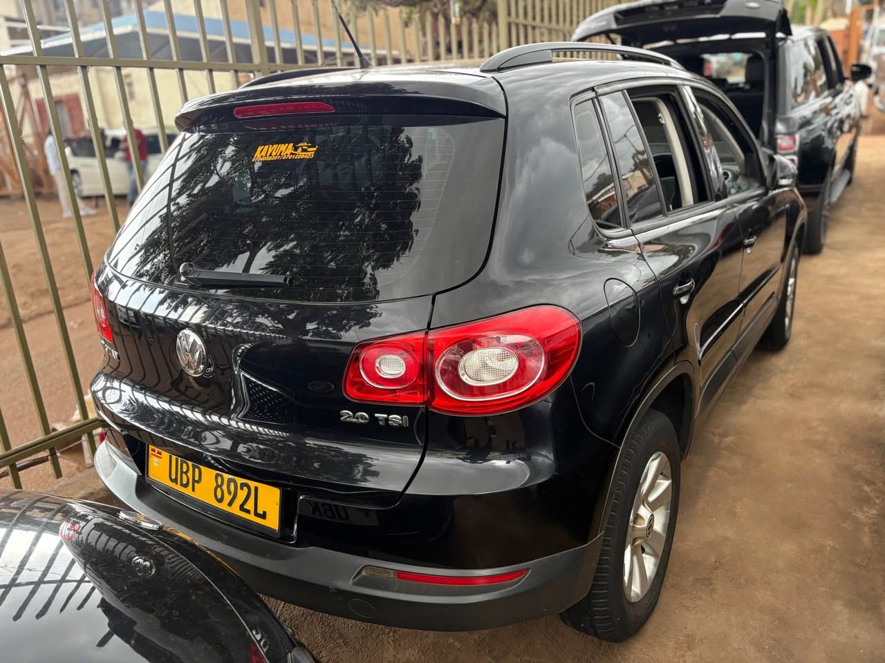 A picture of 27M Tiguan model 2008 2 0cc 0705176582