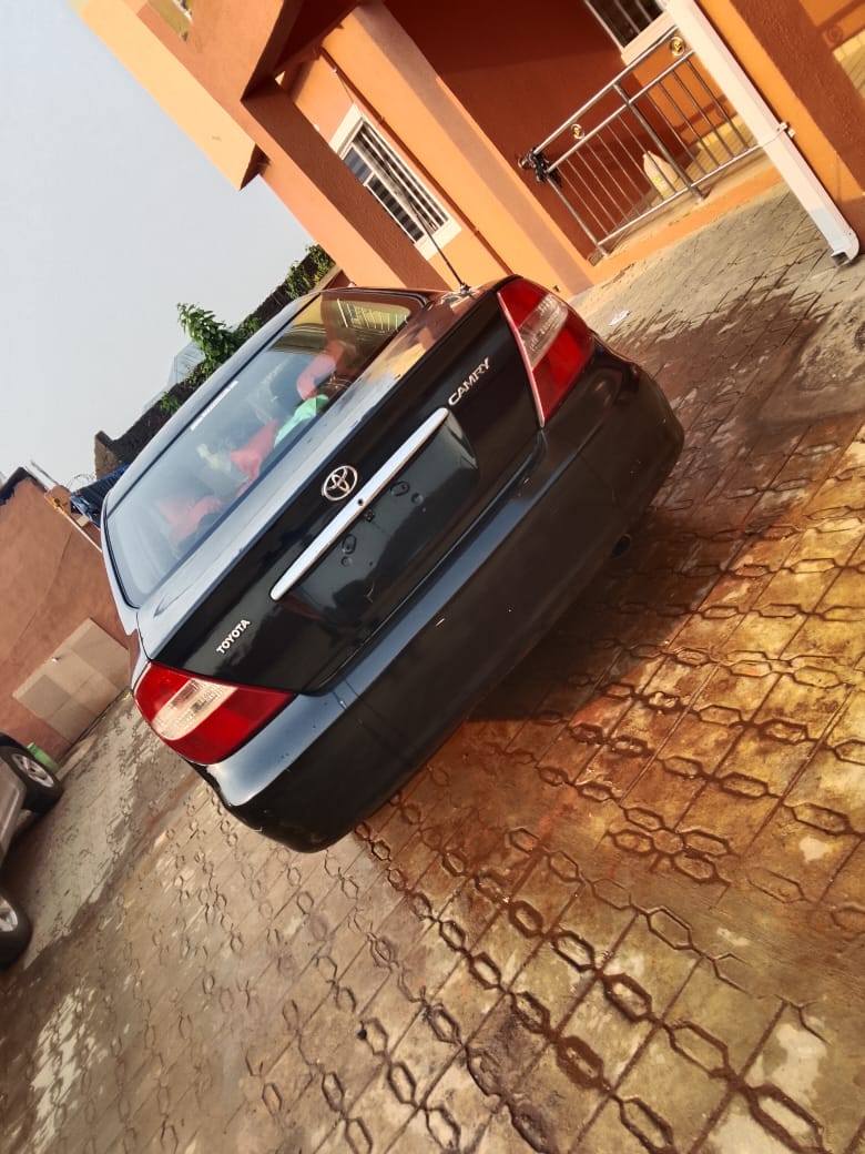 A picture of Toyota Camry 4plug
