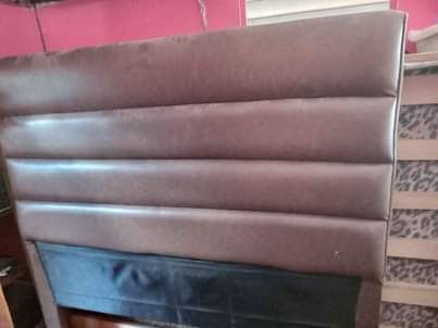 queen size bed
