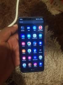 A picture of Samsung s20