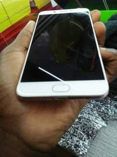 A picture of Oppo R9