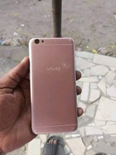 vivo phones