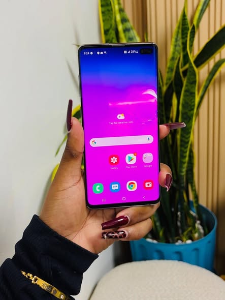 A picture of Samsung Galaxy S10
