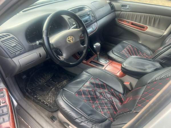 A picture of Pure first body used 2002 03 Toyota Camry with v6