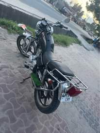 A picture of Haojue inauzwa aina kipengele chochote Bei 1 370 000 0620216607