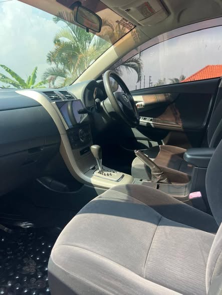 A picture of Toyota fielder 23 5m money needed