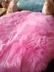 A picture of Round center carpets Available in different colors 250 000 0705394267