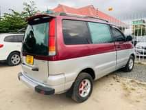 A picture of TOYOTA NOAH 0714058883