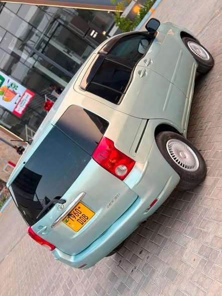 A picture of TOYOTA RAUM