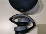 A picture of Motorola Sphere bluetooth Speaker and headphones Motorola